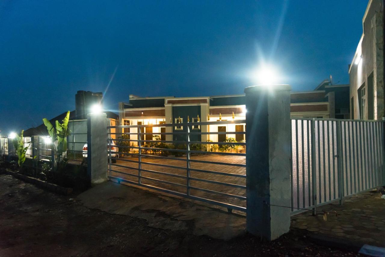 Avisha Town Hotel Kigali Bagian luar foto