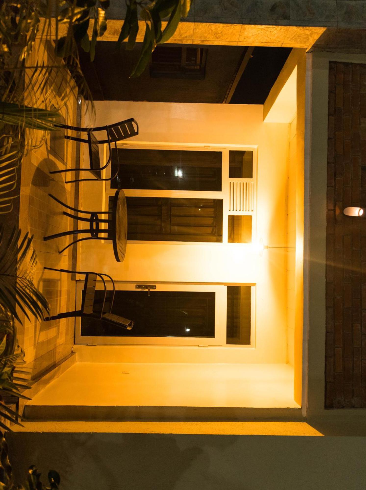Avisha Town Hotel Kigali Bagian luar foto